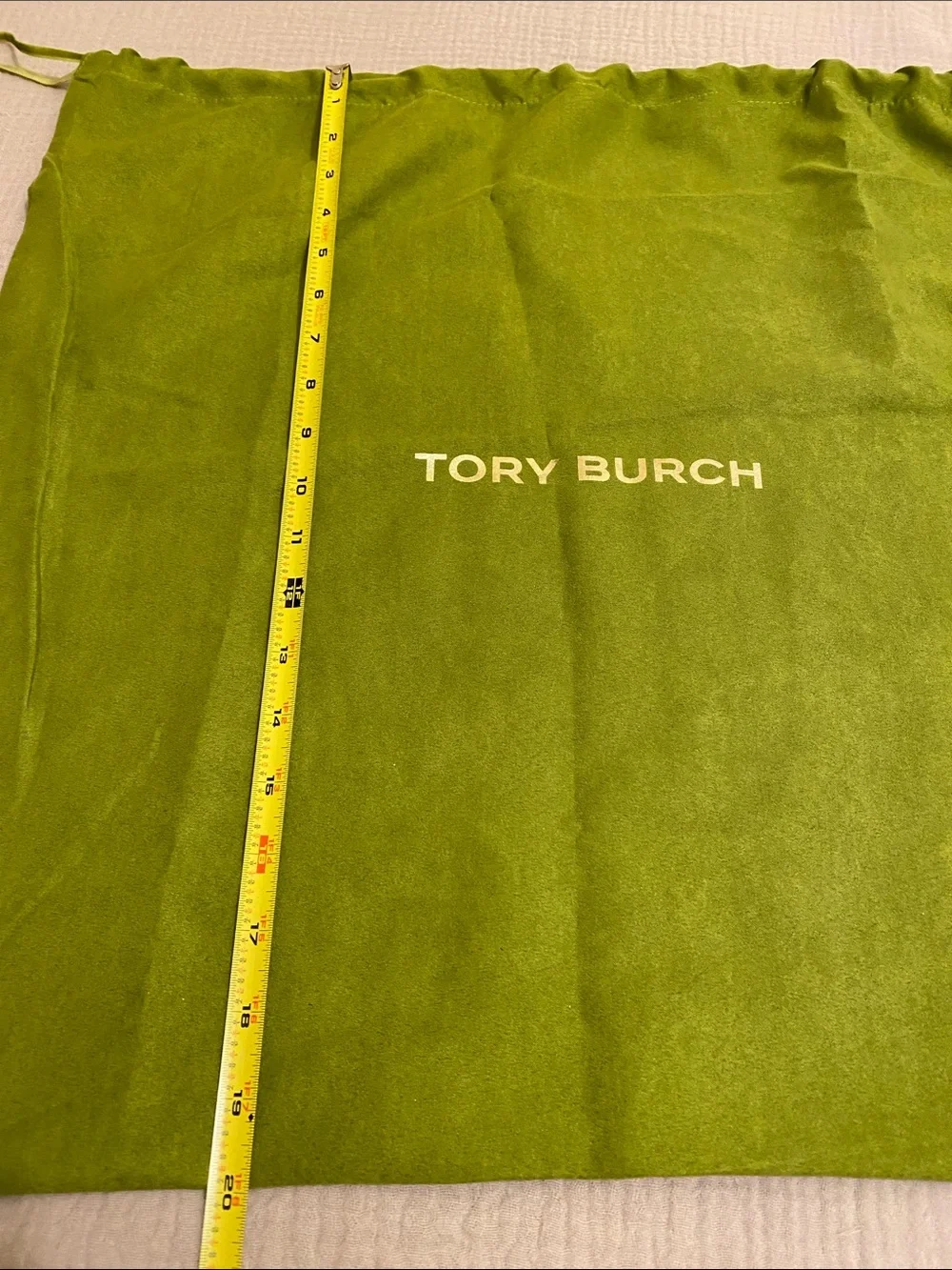TORY BURCH GREEN DUST BAG .